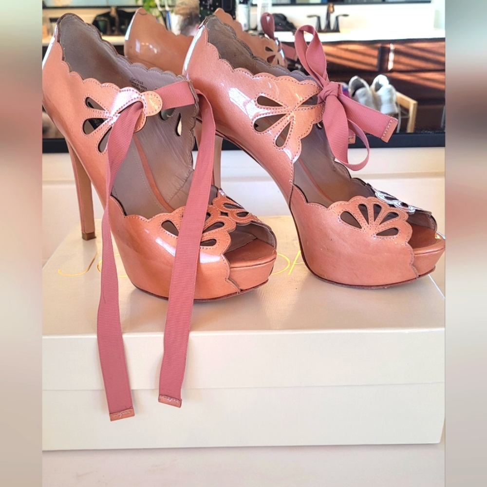 Joan & David Women Blush Pink Dacicile Leather Bow Tie Peep Toe Platform Heels